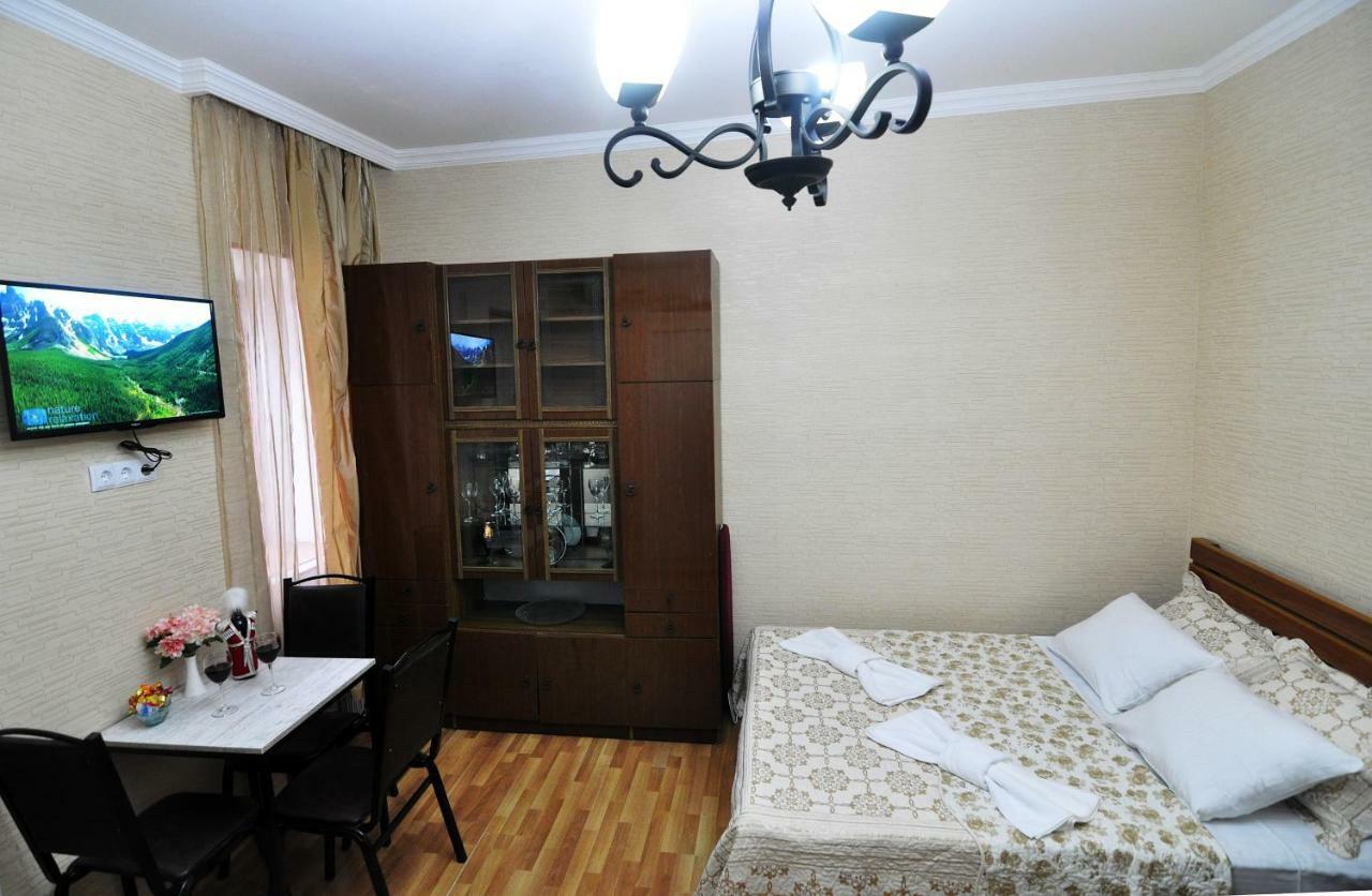 Apartment Albatross Tbilisi Exterior photo